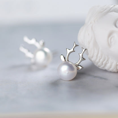 Minimalist Antler Pearl Earrings