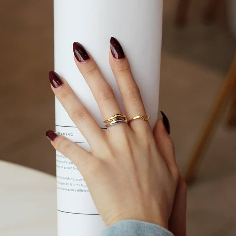 Simple Wave Ring - Minimal Marks