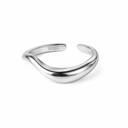 Simple Wave Ring - Minimal Marks