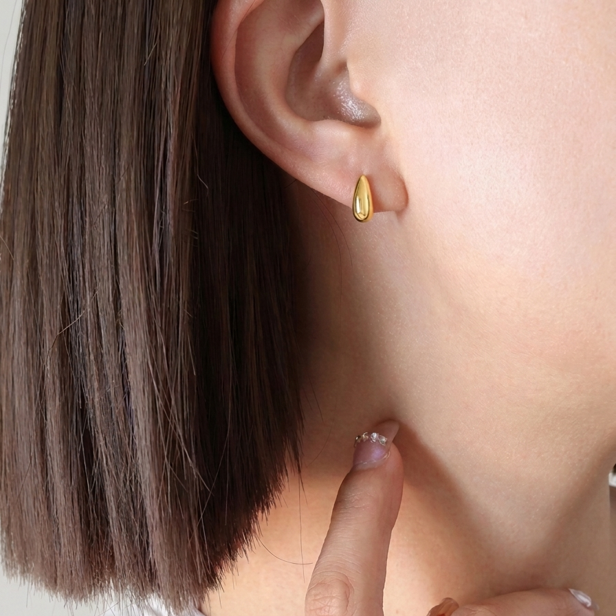 Teardrop Stud Earrings