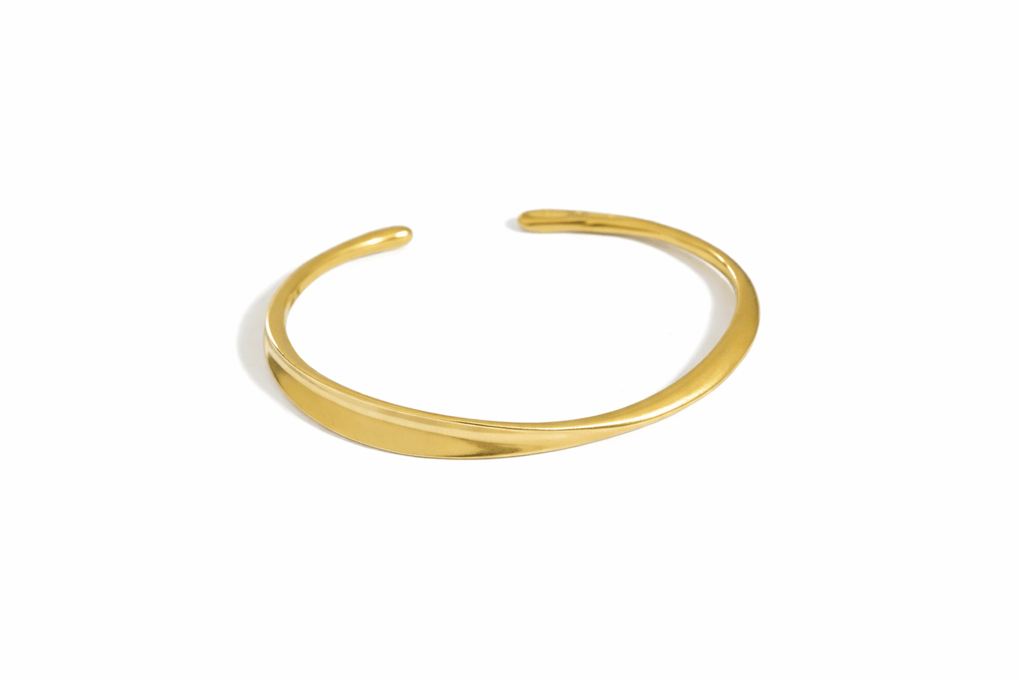 Irregular Wave Bangle - Minimal Marks