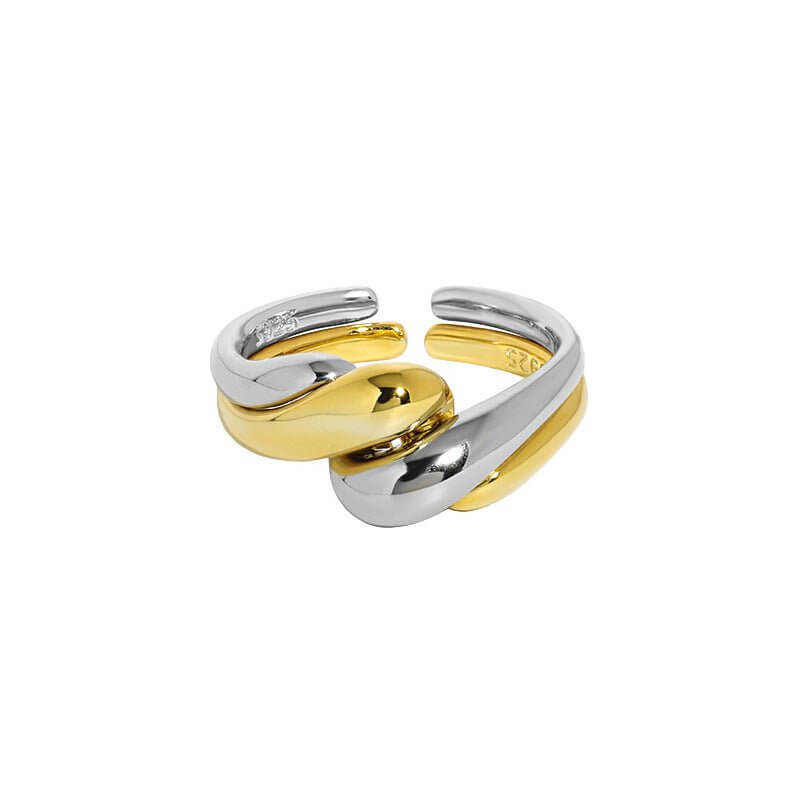Minimalist Wave Twist Ring - Minimal Marks