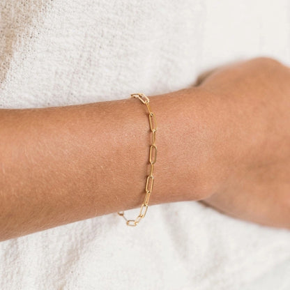 Armband mit Büroklammerketten