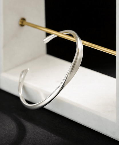 Irregular Wave Bangle - Minimal Marks