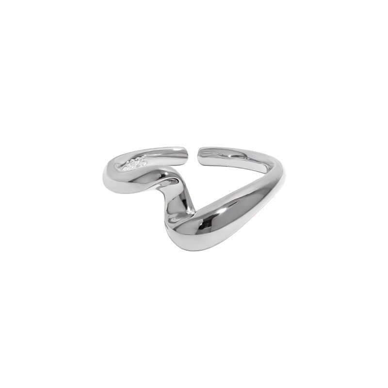Minimalist Wave Twist Ring - Minimal Marks