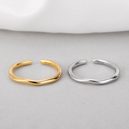 Water Ripple Ring - Minimal Marks